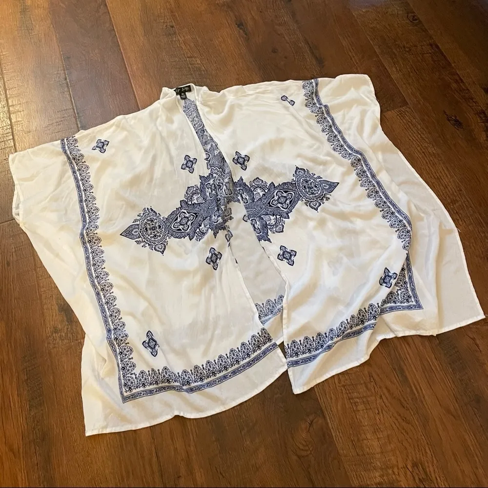 J for Justify  kimono wrap, versatile cover up - Image 8