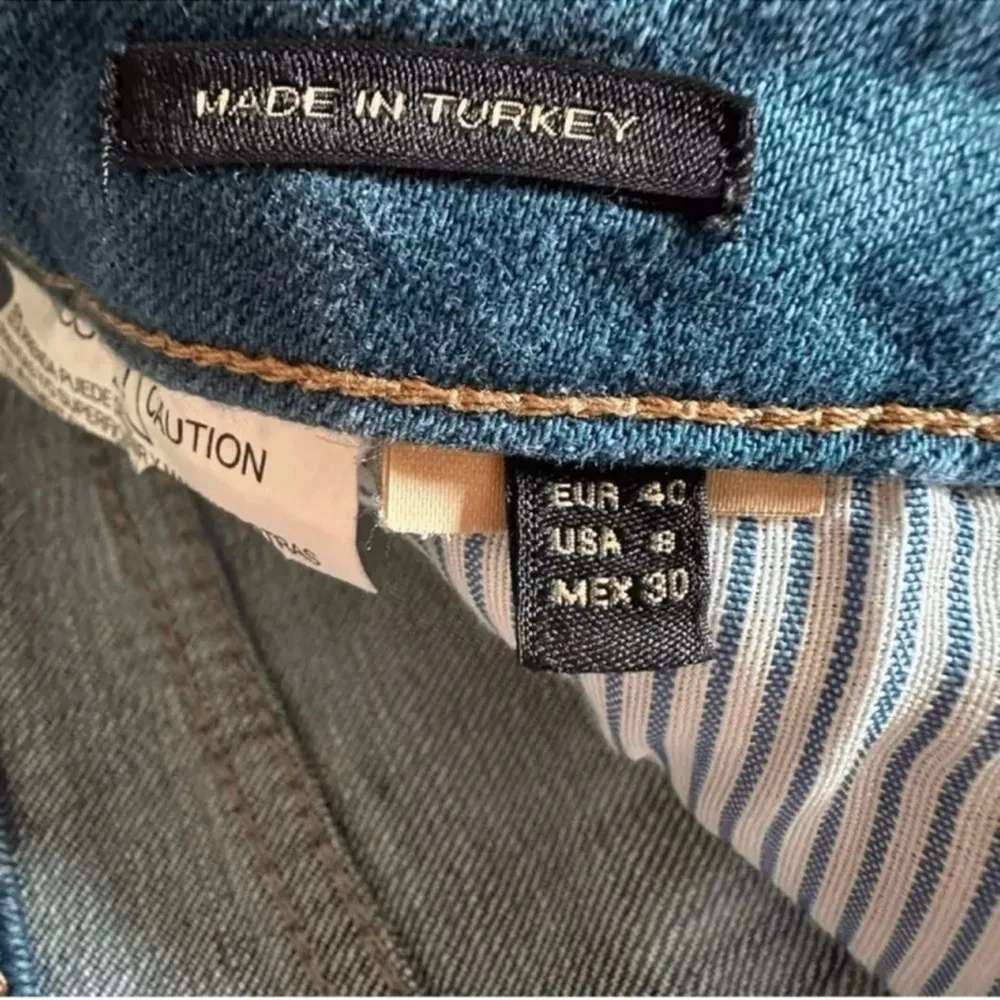 Massimo Dutti Blue Wash Denim High Waist Cropped Bootcut Cotton Stretch Jeans 8 - Image 6