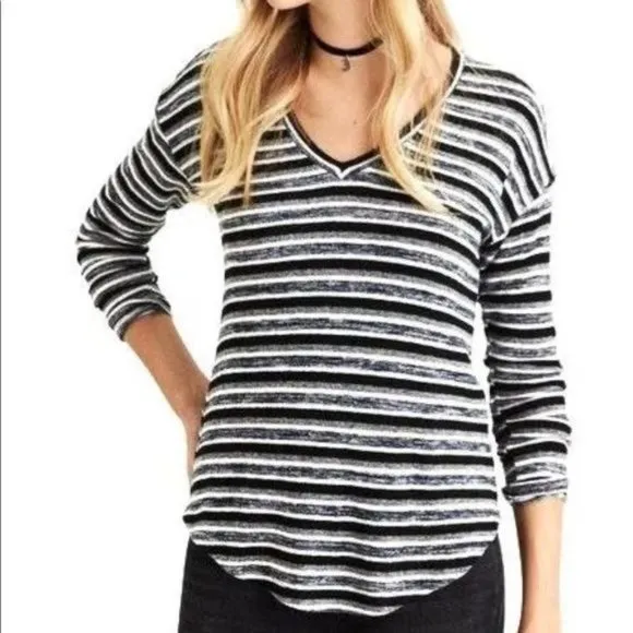 American Eagle AEO Soft & Sexy Plush Blue & Black Stripe Long Sleeve T-Shirt S - Image 9