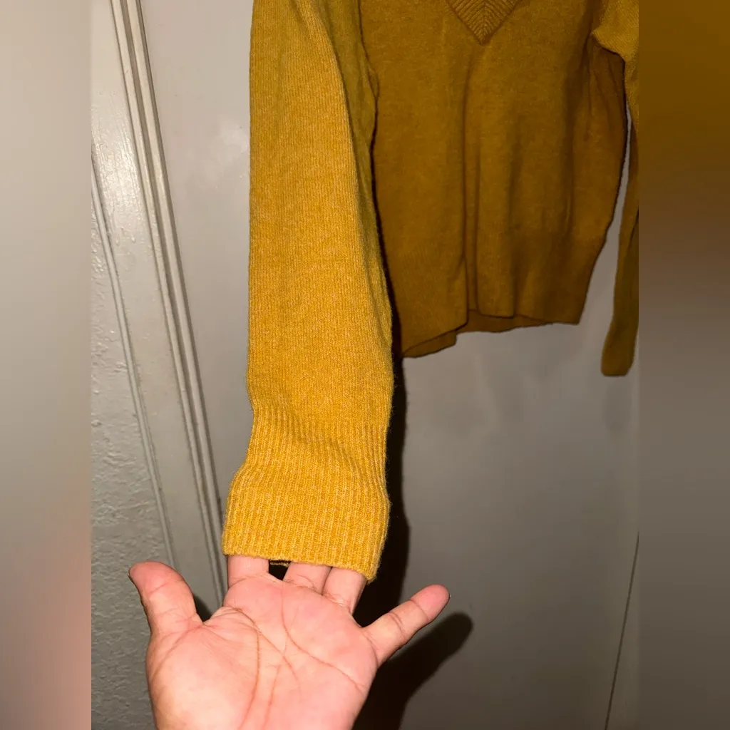 Madewell Mustard V-Neck Sweater - Image 2