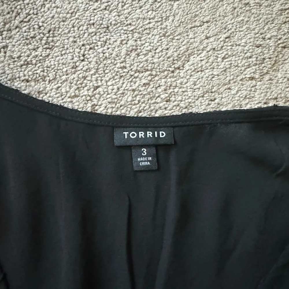 Torrid Peplum Chiffon Clip Floral Blouson Sleeve Top SIZE 3 - Image 7