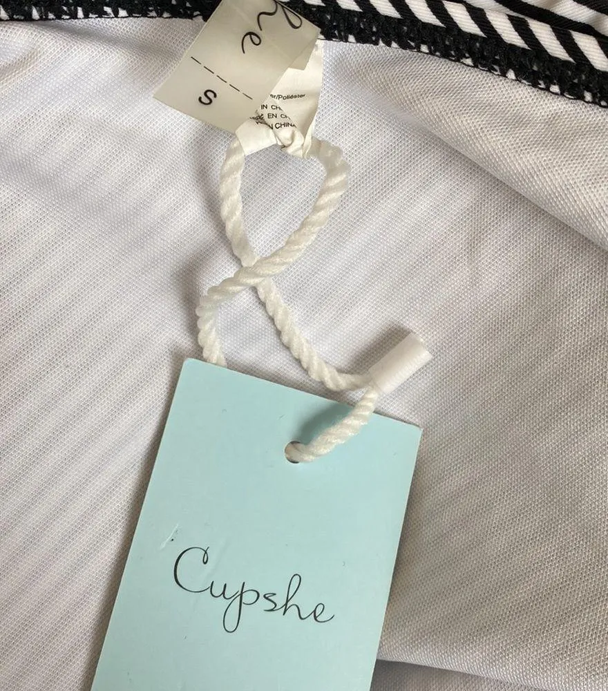 Cupshe striped black white shirred side swim bottom small NWT - Image 5