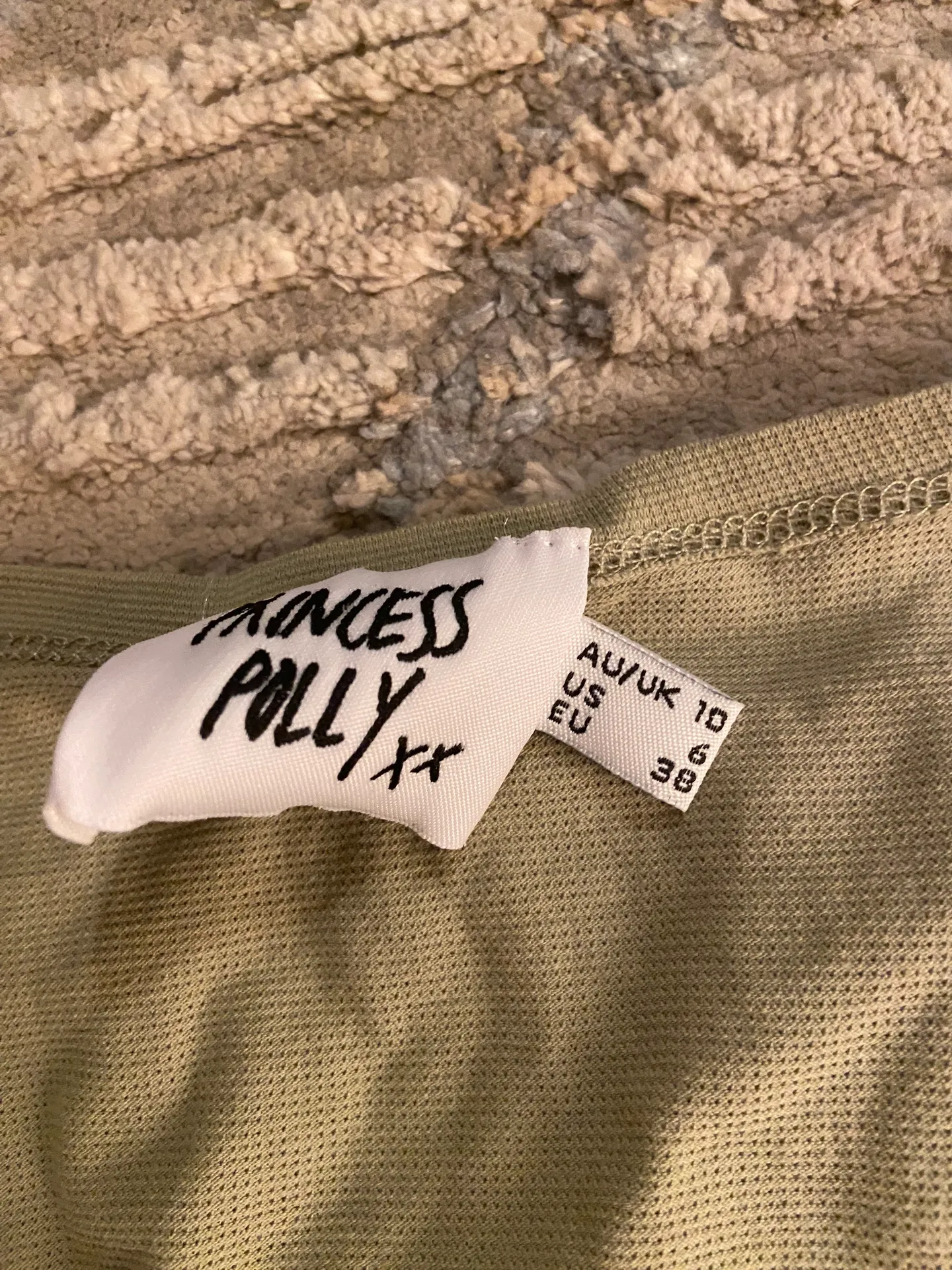 Green Front Tie Crop Top - Image 3