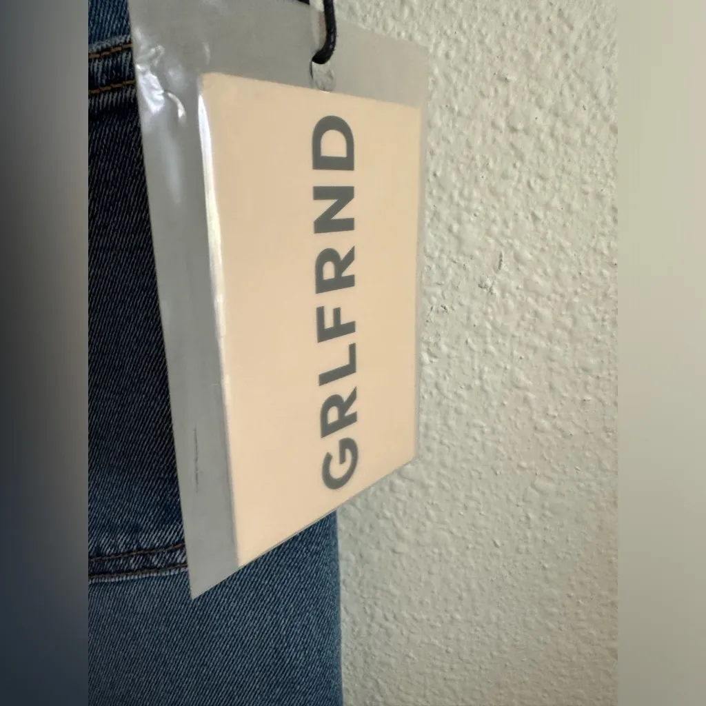 GRLFND PIPER Classic Blue Women's Jeans with distressing at the knee. - Image 10