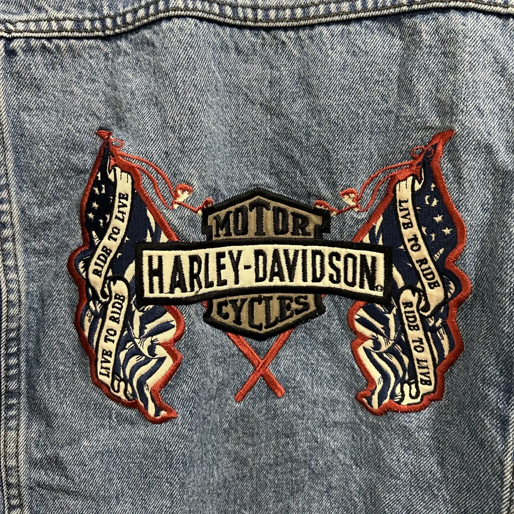 Women's Vintage Harley Davidson motorcycle ladies jean denim jacket size medium Blue - Image 6