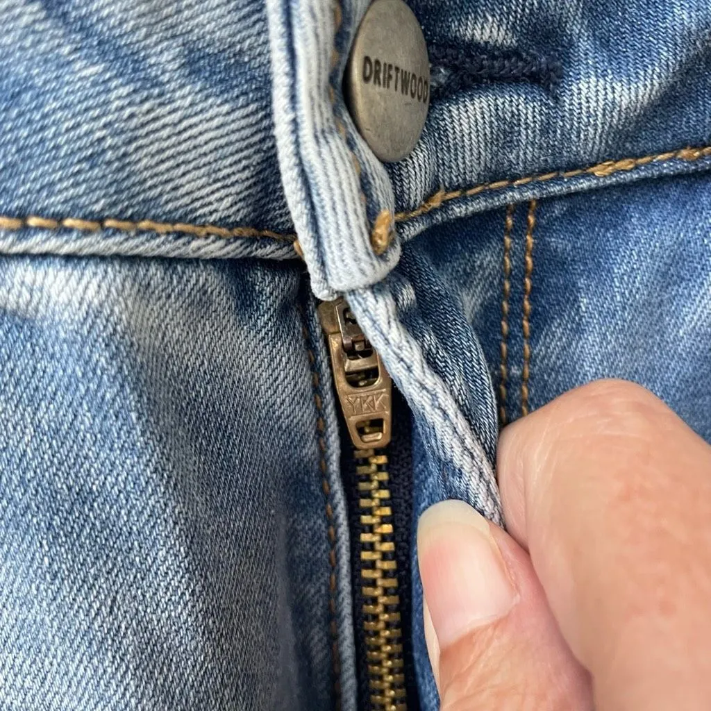 NWT Sundance Catalog Driftwood Royce Raw Hem Straight Leg Jeans Lake 28 - Image 7