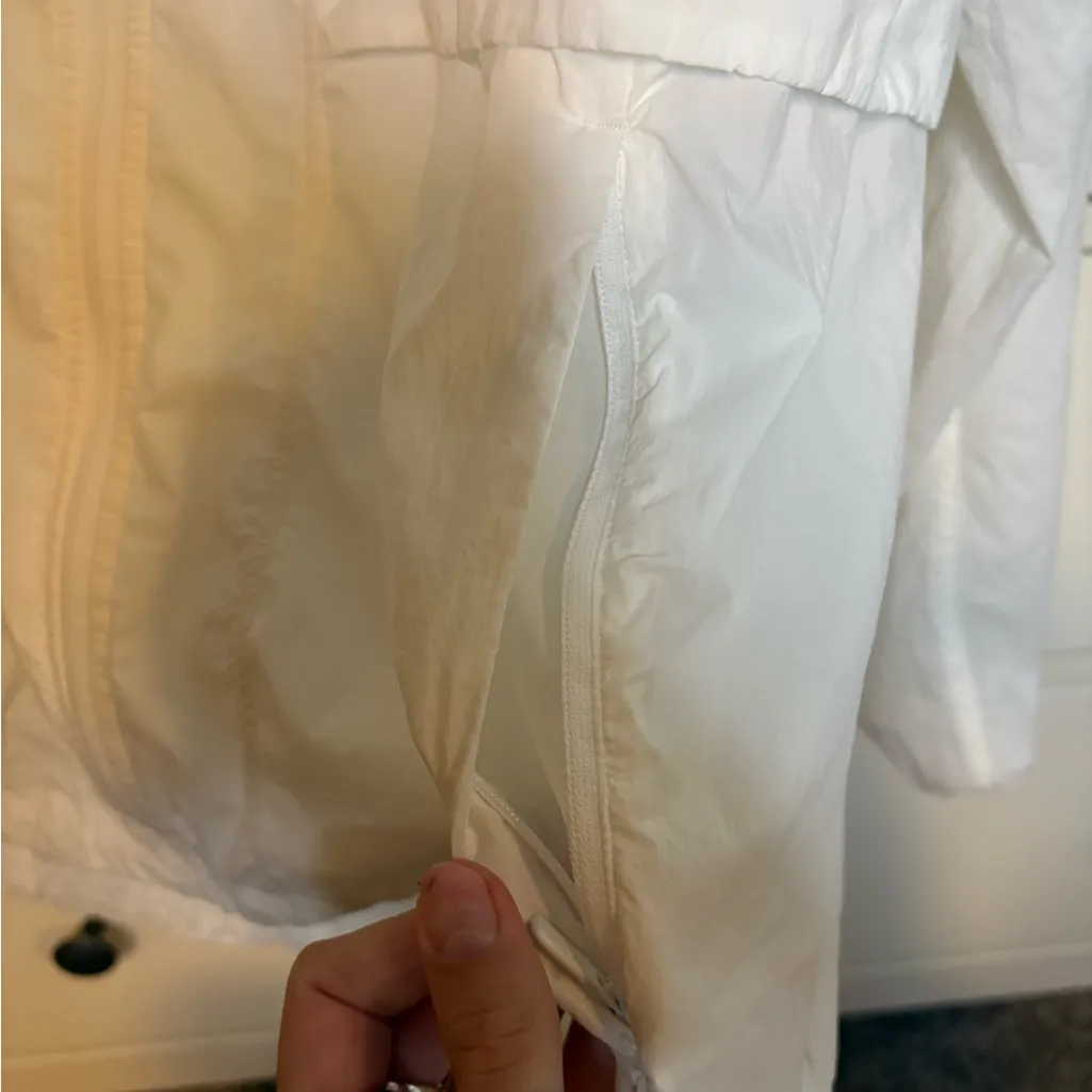 Lululemon Hood Lite Jacket - Image 6