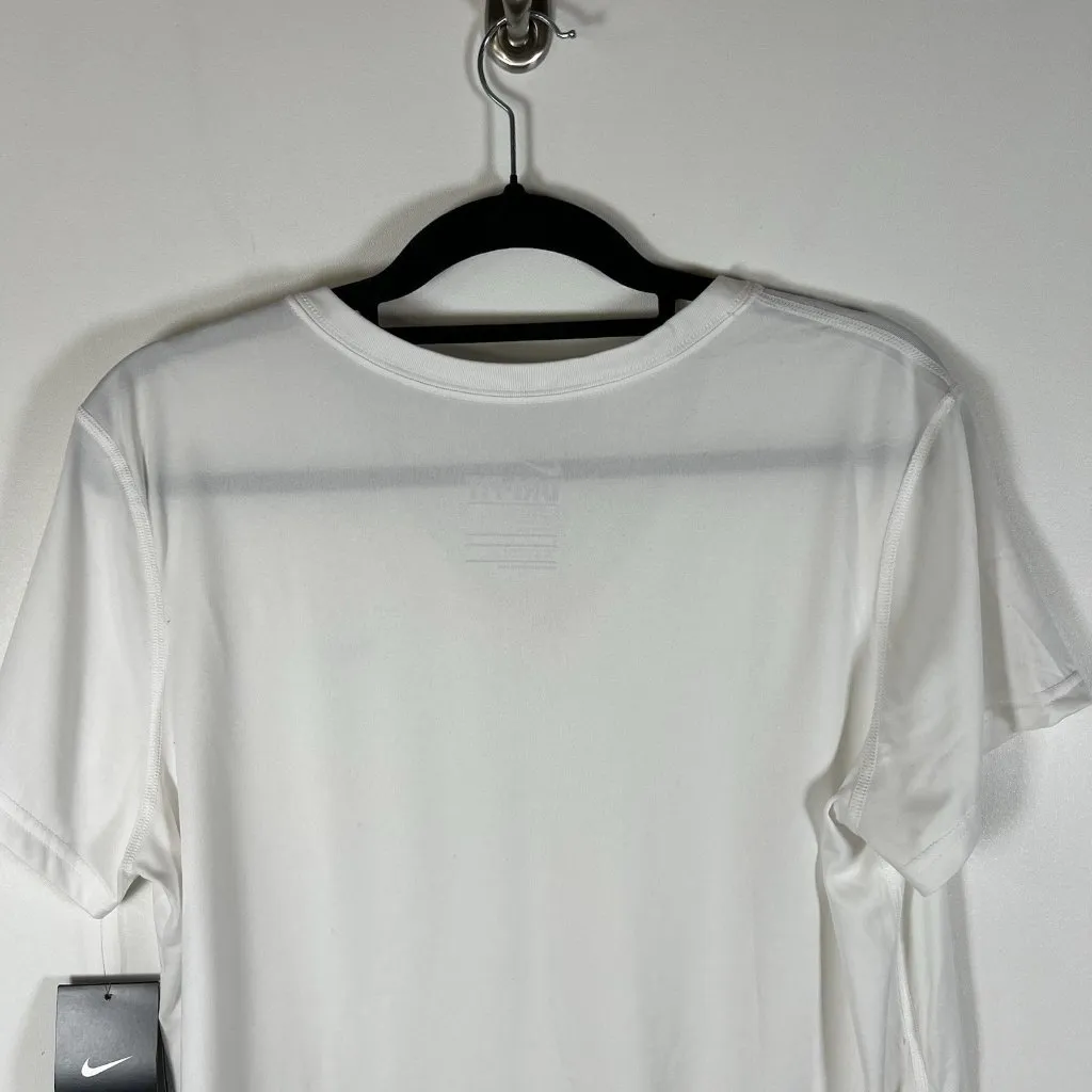 Nike Dri-FIT Women’s XL White V-Neck Short Sleeve Athletic‎ Shirt New With Tags - Image 9