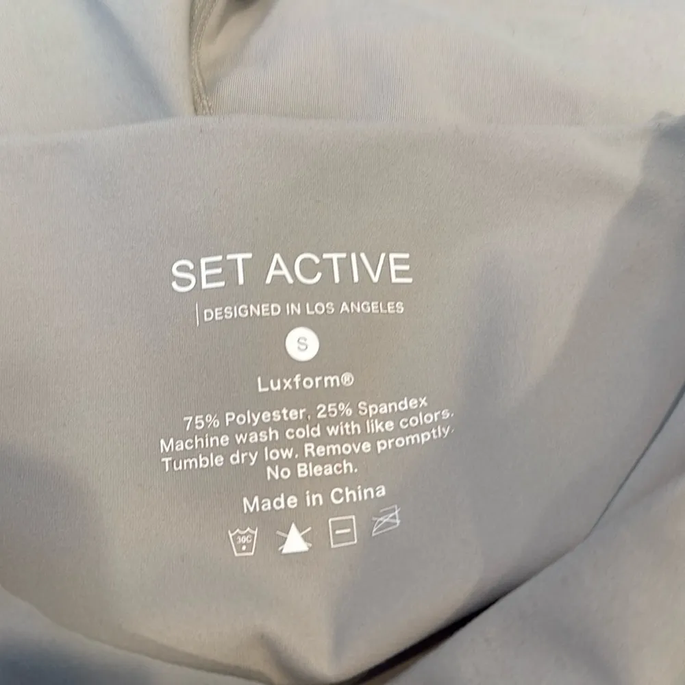 Set Active LUXFORM BIKE SHORTS- DUNE SIZE SMALL - Image 5