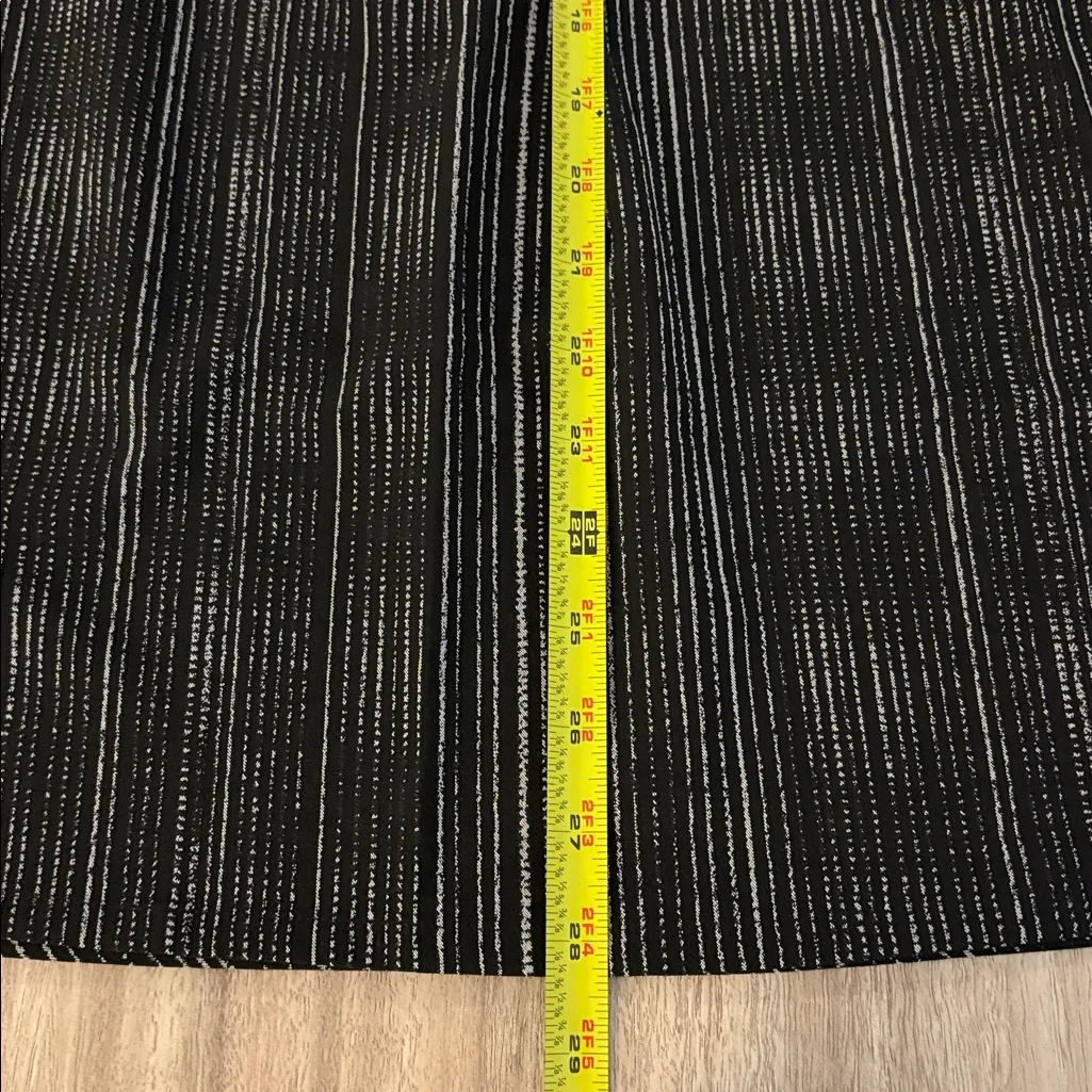 New Athleta Arrival Skirt Size 4 Pull On Black White Striped - Image 9