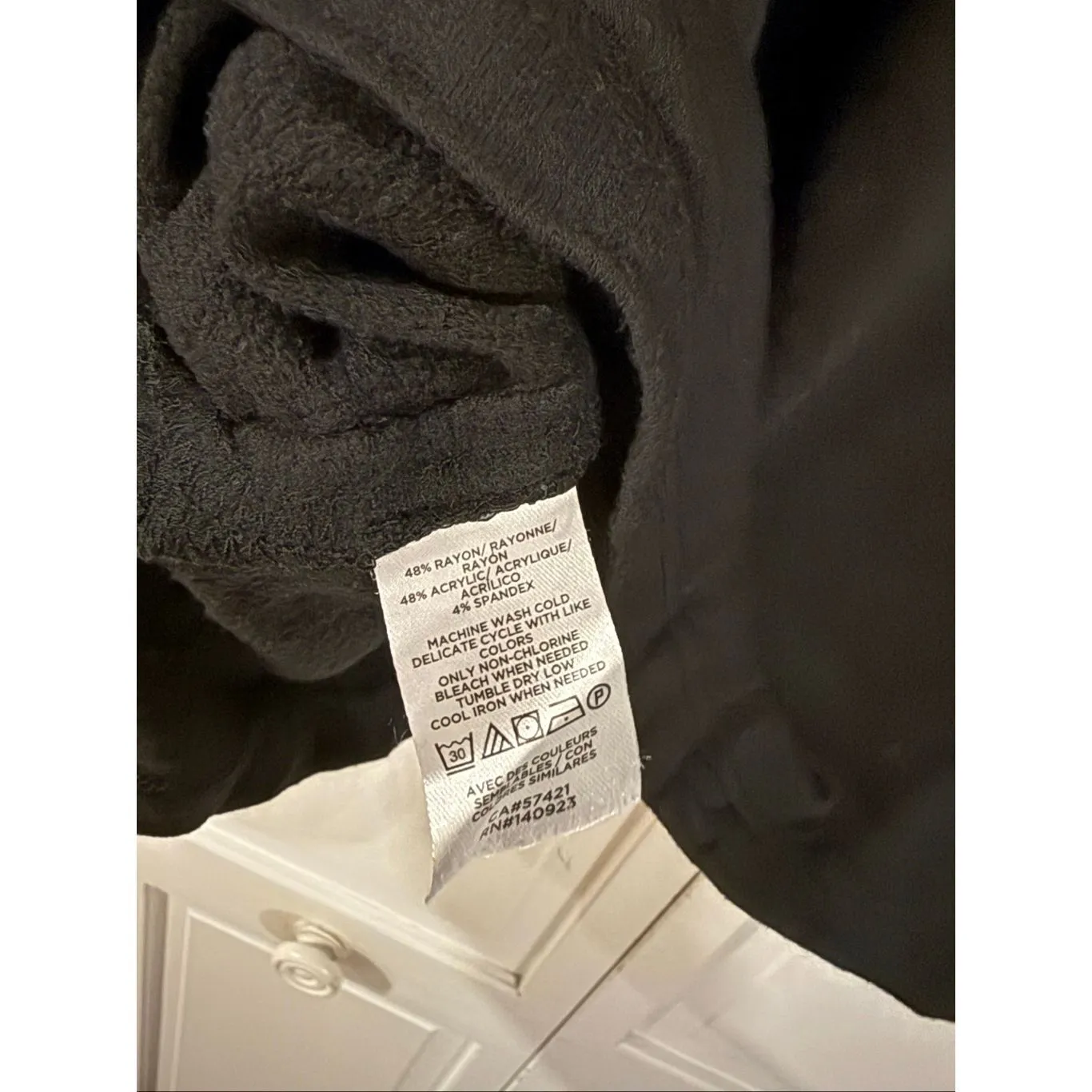 Lou & Grey black fleece lined mock neck pullover sweater large - Image 5