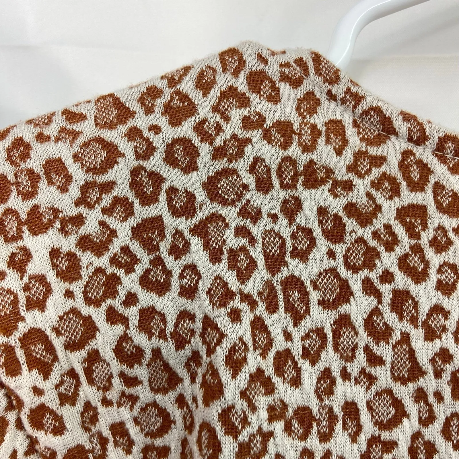 LOFT women's cream brown leopard thick knit puff sleeve stretch casual blouse XS - Image 6