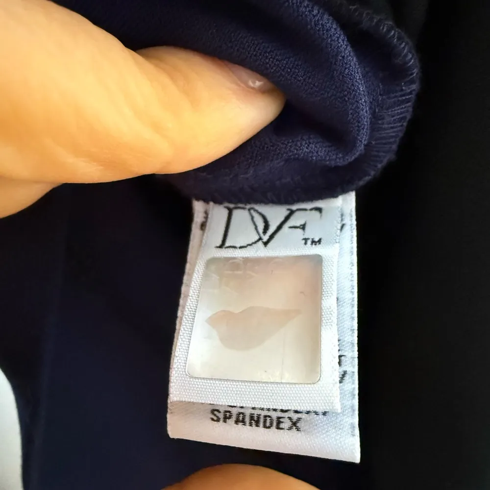 DIANE VON FURSTENBERG  Eliana Faux Wrap Dress Blue/Black Size 6 - Image 9