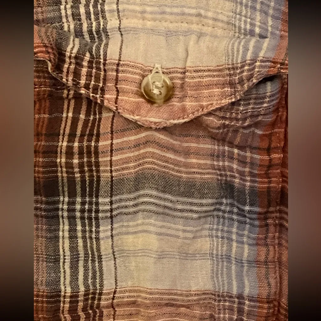 BDG Button Down Long Sleeve Pocket Flannel Women's Sz Large - Image 4