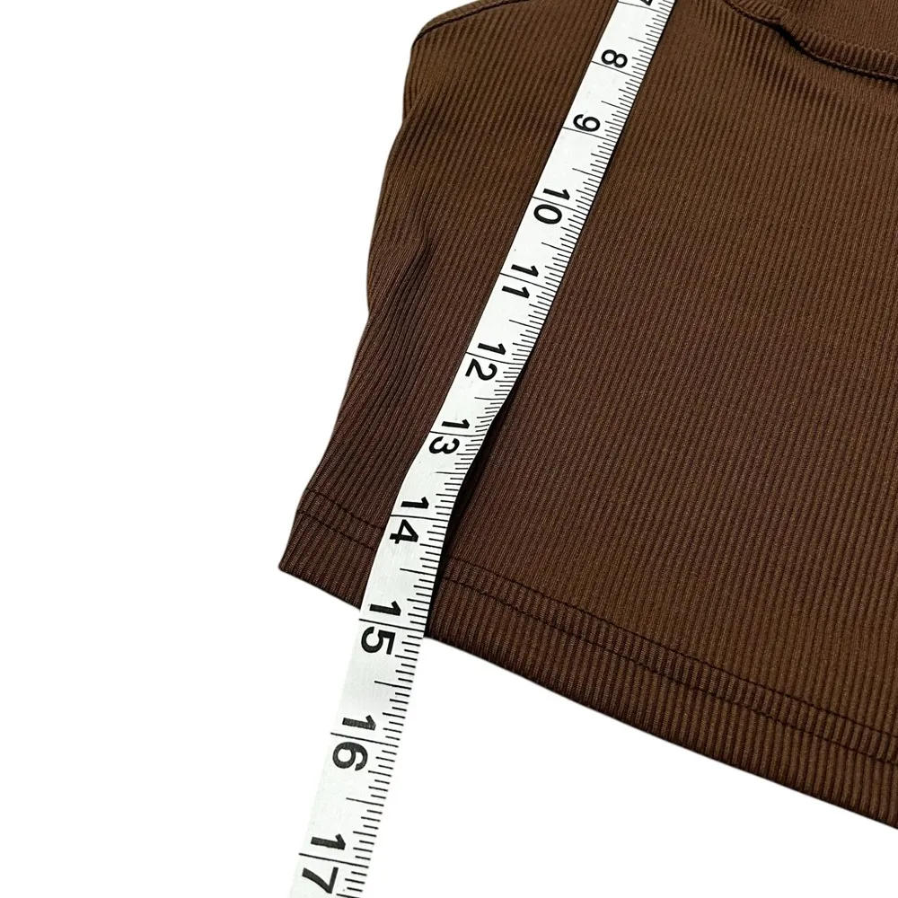 Brown Crop Top Baby Tee Top Square Neckline Design Shirt Women’s Size Medium Fit - Image 3