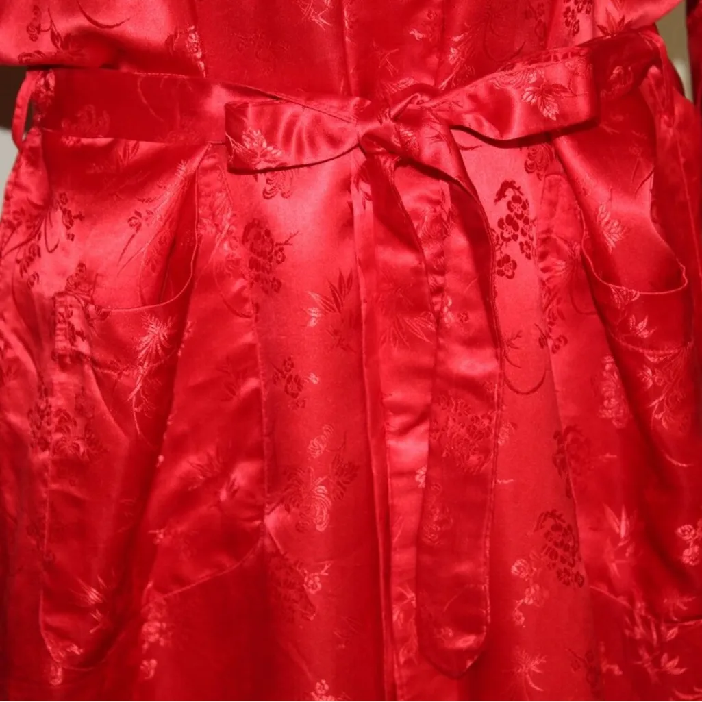 Vintage Vibrant Red Kimono long belted embroidered Size L - Image 5