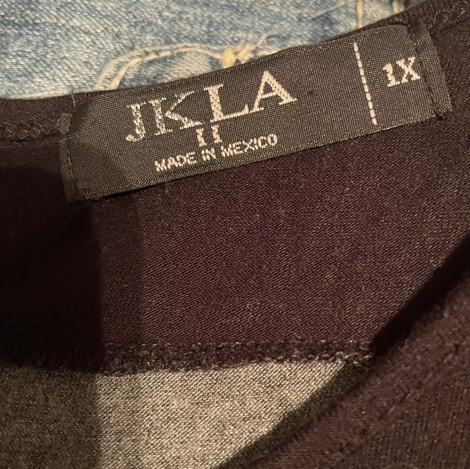 Shirt Multiple Size XL - Image 3