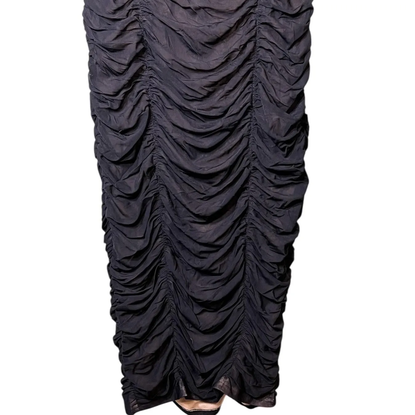 PrettyLittleThing Dress Womens US 6 Black Halter Ruched Bodycon Midi Party - Image 10