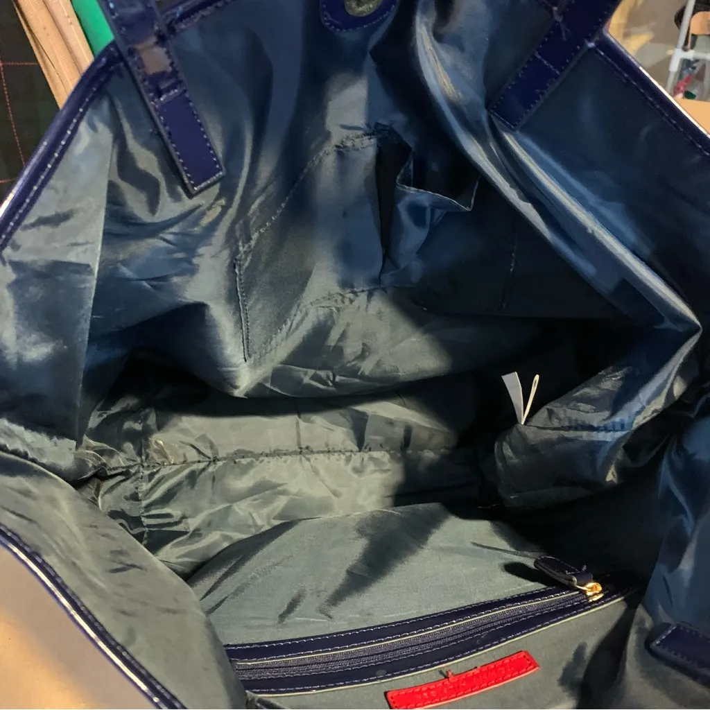 TOMMY HILFIGER PINK, BLUE AND OFF WHITE STRIPED CANVAS & FAUX LEATHER TOTE BAG - Image 12