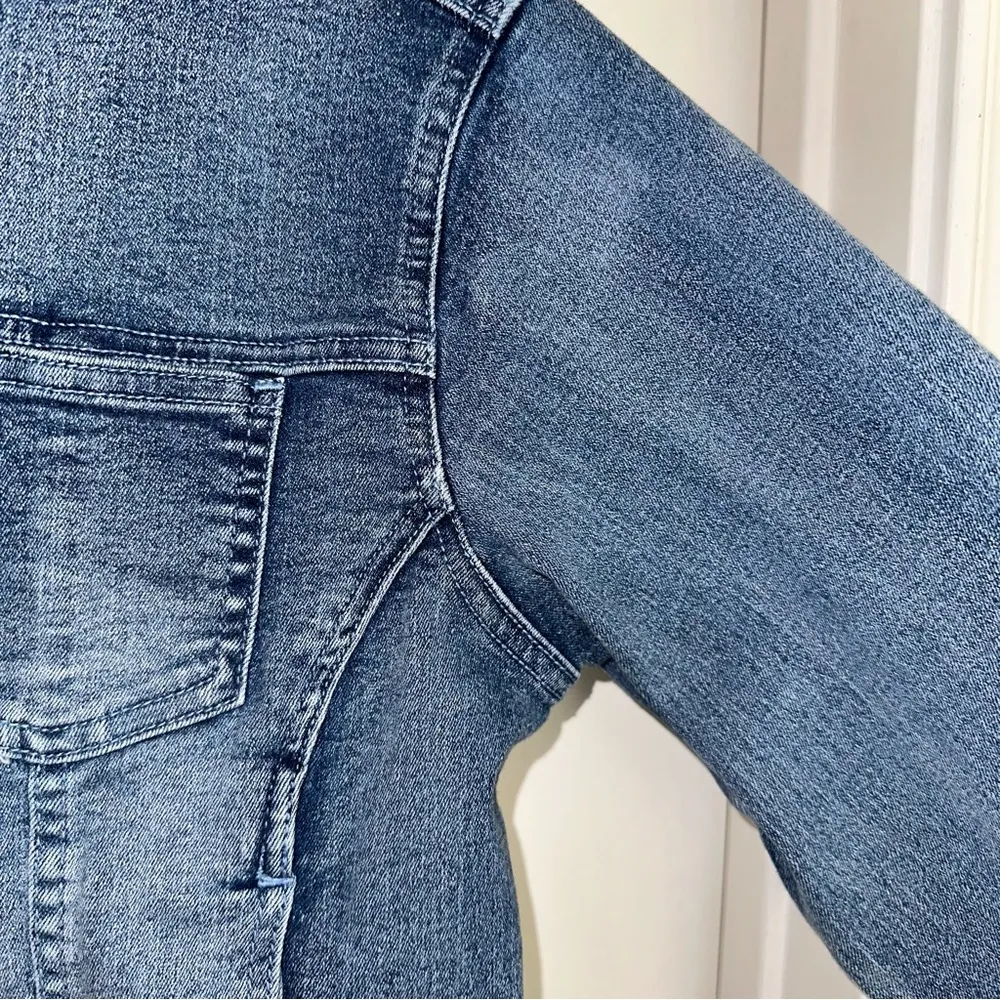 Venus medium blue washed button, front denim jacket, women M - Image 6