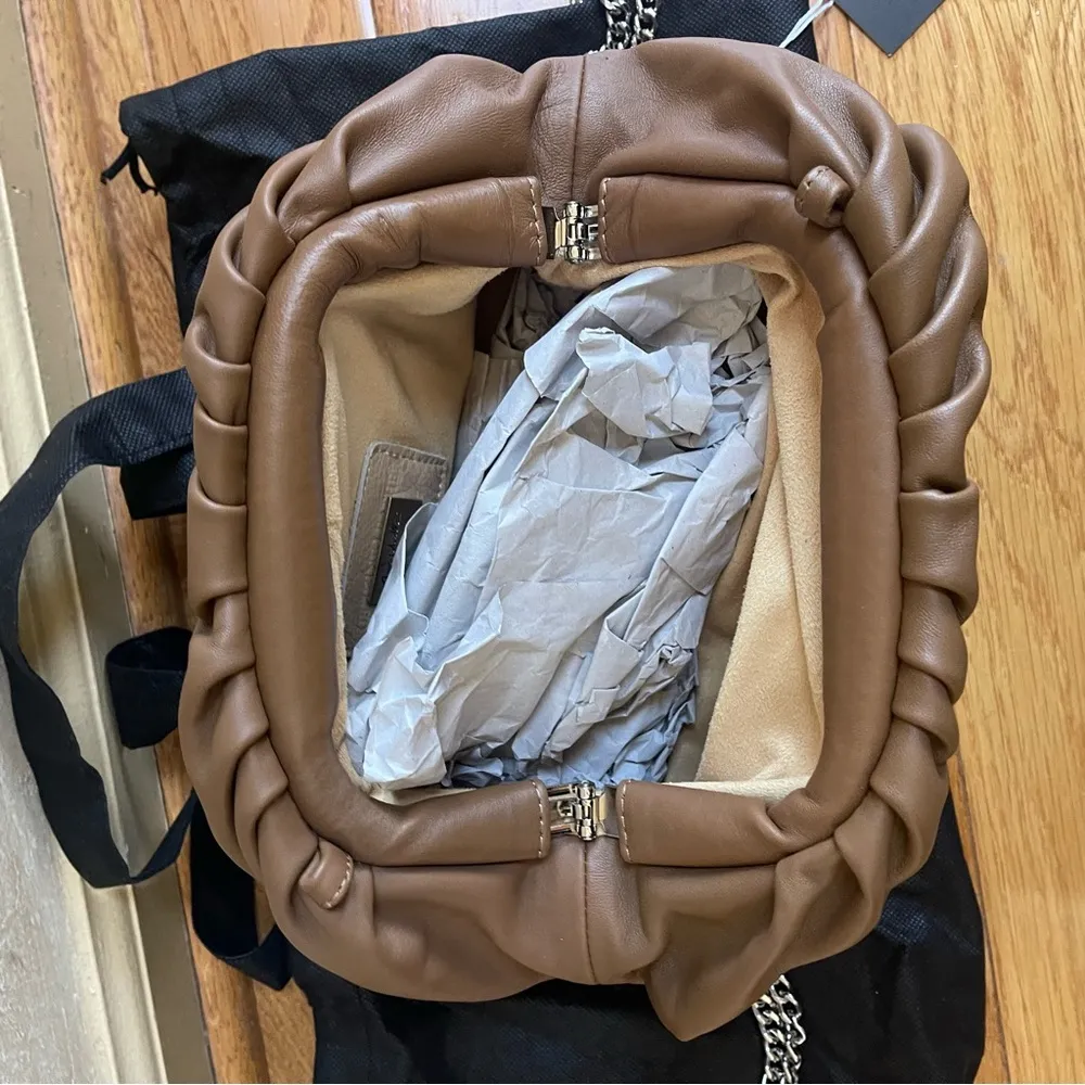 Anna Morellini Luna leather pouch bag with detached chain strap Italy Tan - Image 7