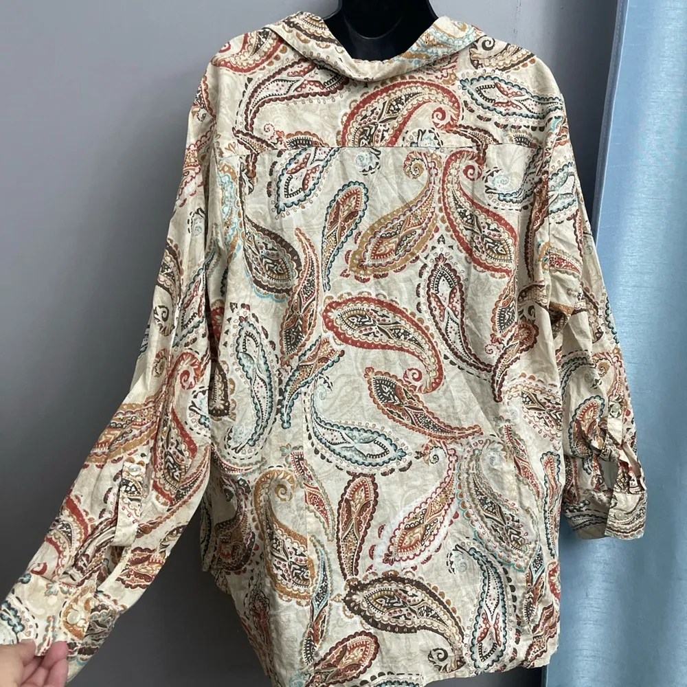 Croft & Barrow women 3X Tan and red paisley pattern blouse #paisleypatte… - Image 3