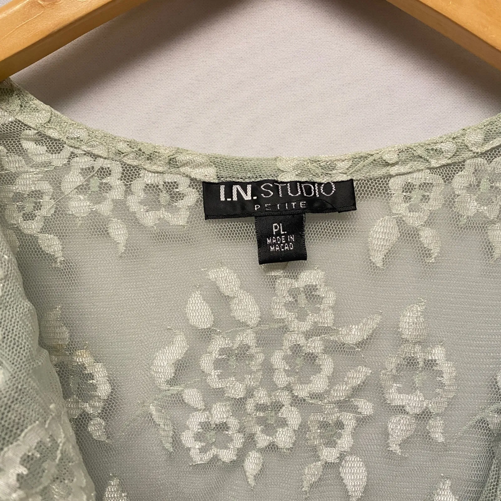 IN STUDIO Petite Y2K Flare Sleeve Sheer Lace Blouse Women PL Fairycore Festival Green Size undefined - Image 3