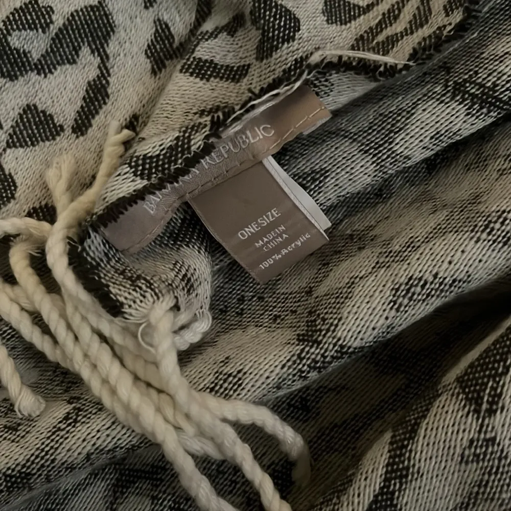 CHEETAH print scarf - Image 3