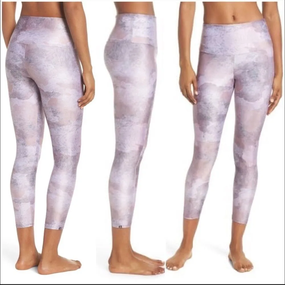 Onzie High Rise Basic Midi Legging Animal Dusk - Image 3