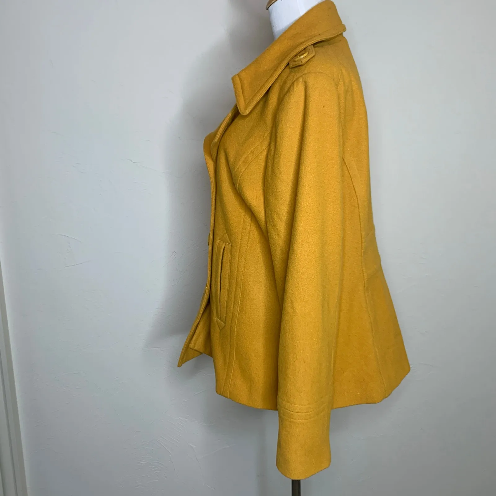 Relativity Mustard Gold PeaCoat Sz Large Double Breasted Wool Blend - Image 4