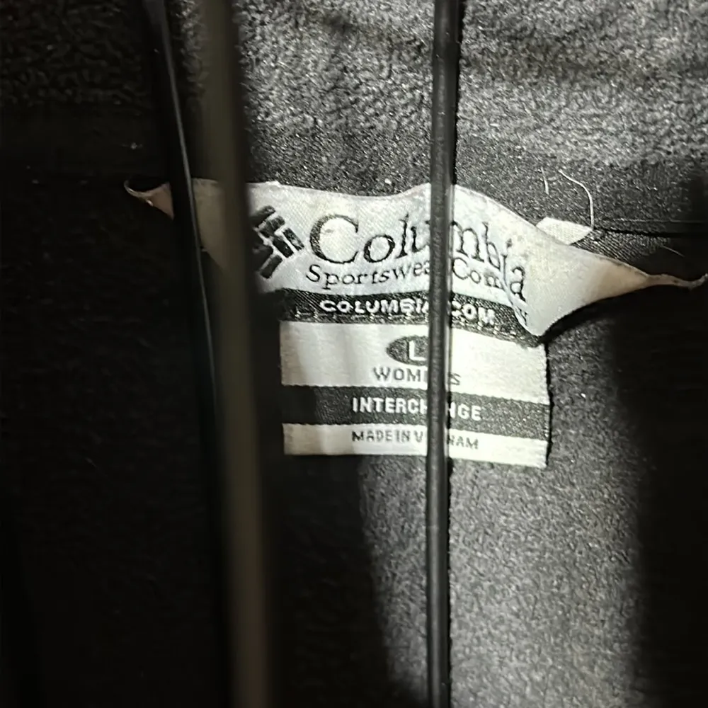 Columbia titanium rare black gold ski snowboard jacket snow coat hood​​​ - Image 2