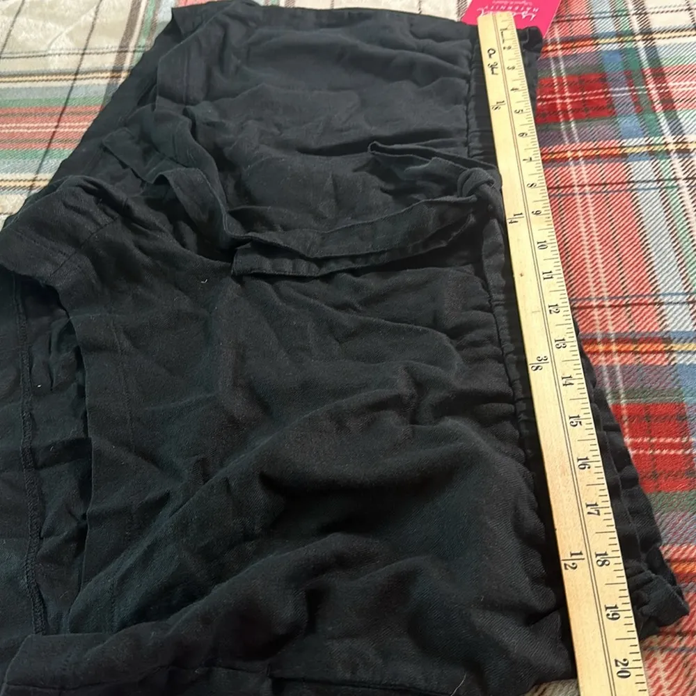 Tie Front Pull On Linen Blend Black Shorts size Large NEW - Image 9