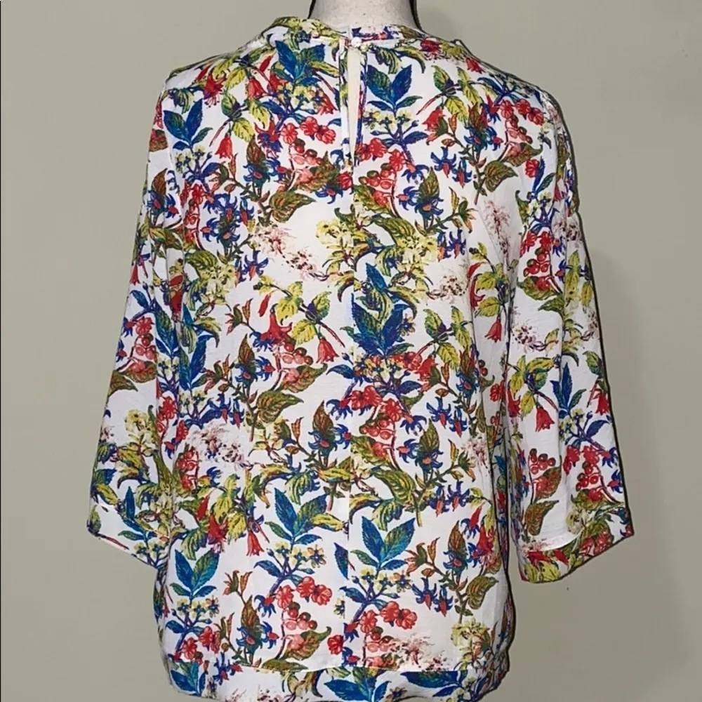 Vintage America small floral 3/4 sleeves sheer top Blue - Image 8