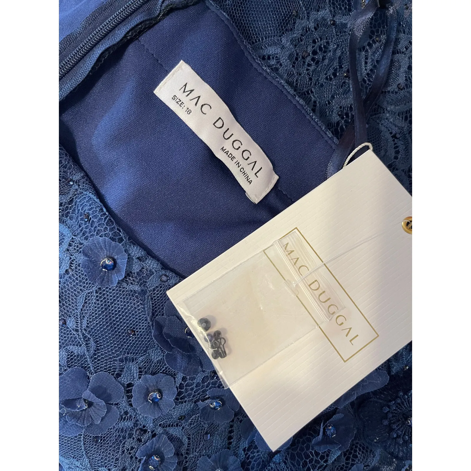 Mac Duggal Size 18 67711 NWT Blue Floral Applique Boat Neck Short Sleeve Gown - Image 7