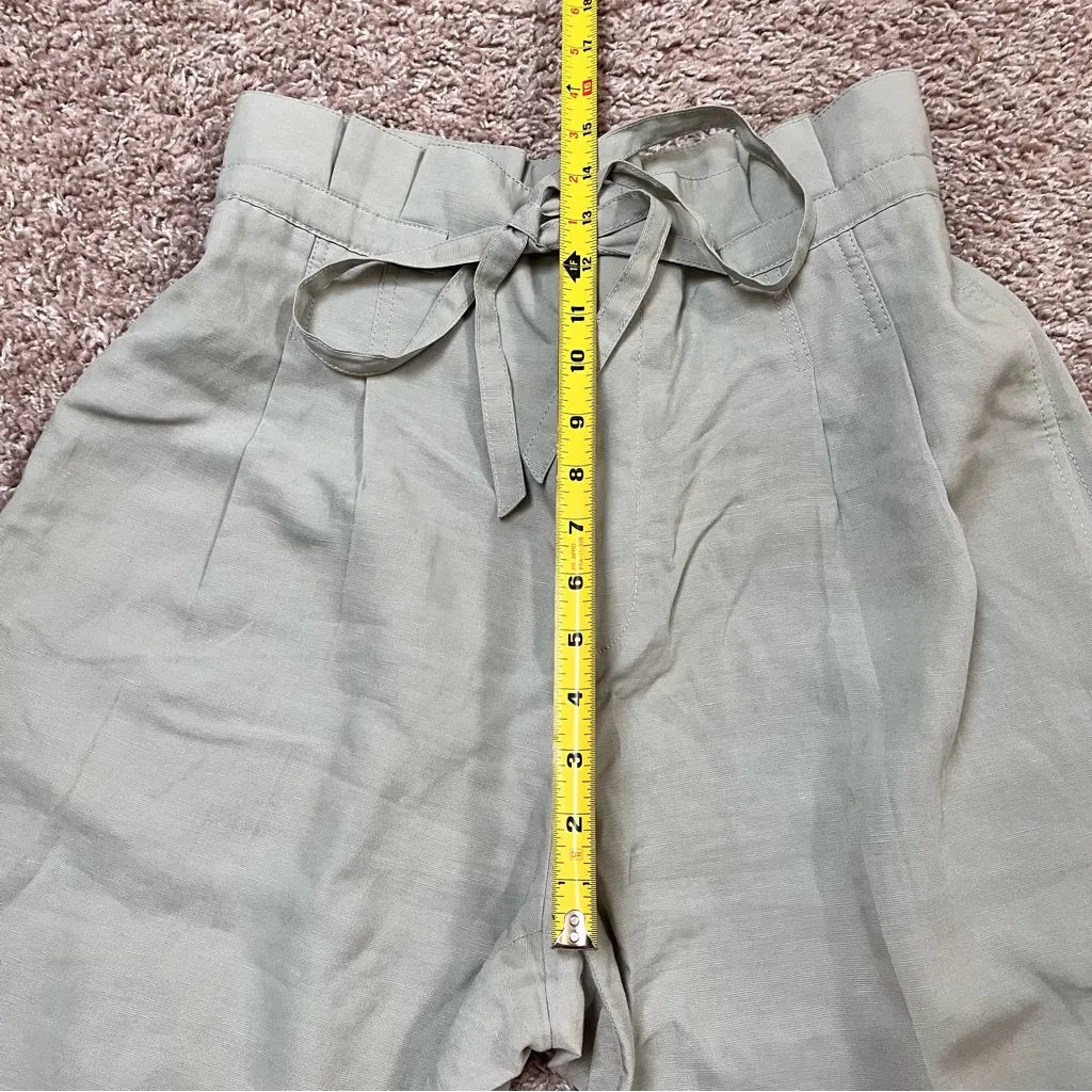 Club Monaco Anreannah Paperbag High Waisted Cropped Pants - Image 16