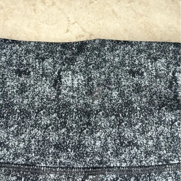 NWT Peloton Cadence‎ Capri Size XS - Image 6