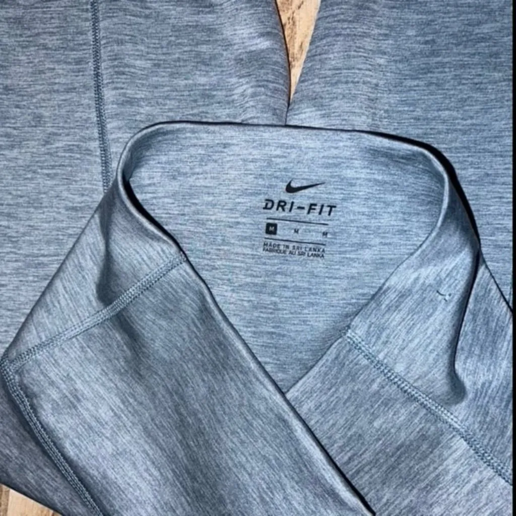 Women's Nike Yoga Ruched High-Waisted Ankle Leggings - Image 4