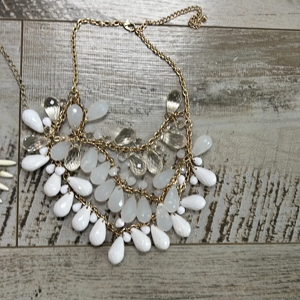 Vintage costume necklace - Image 4