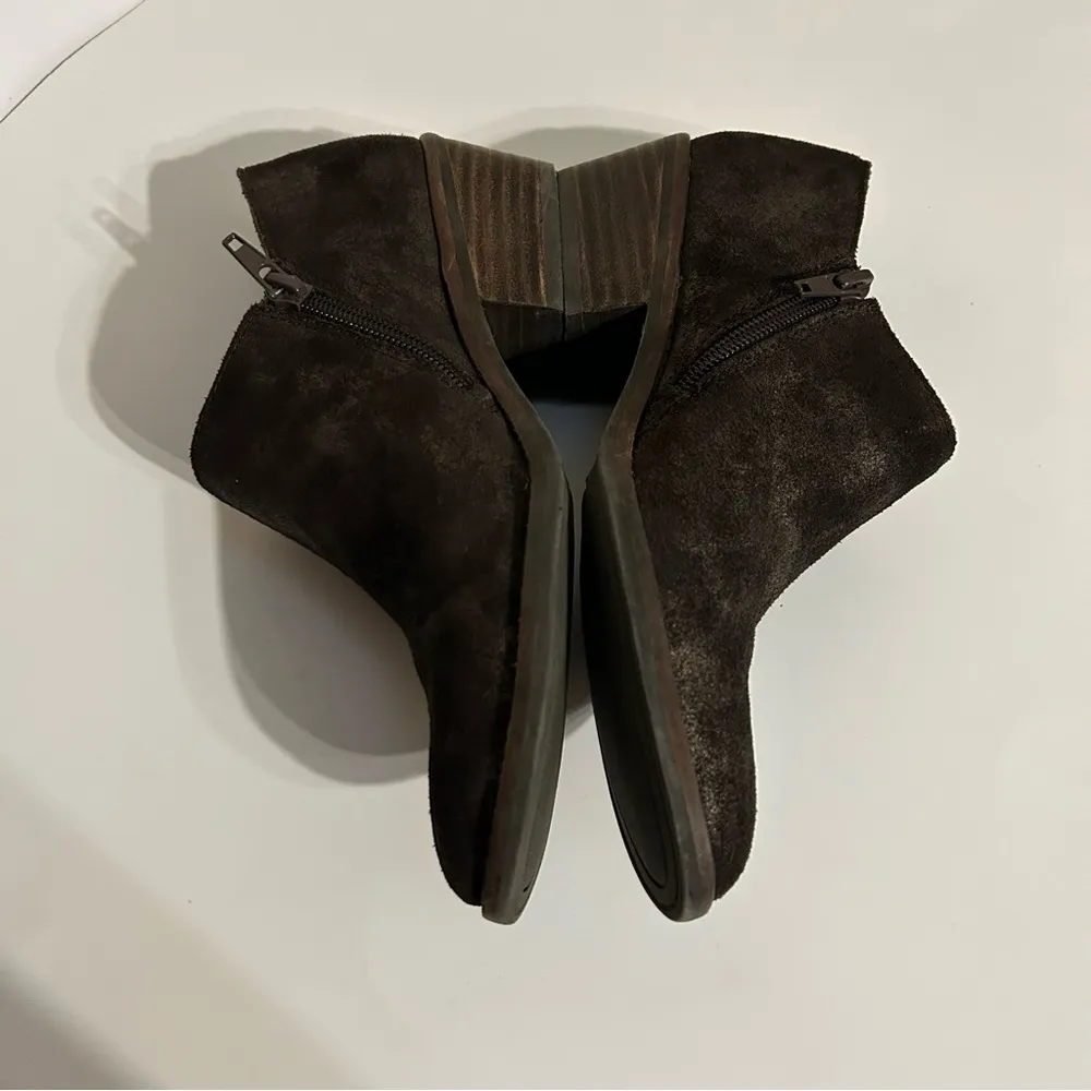 Lucky Brand  Ferryn Ankle Boots - Image 11