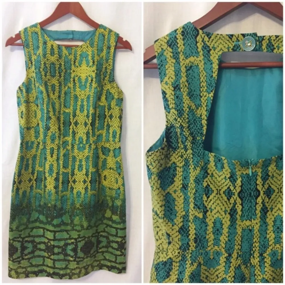 MUSE Green Snake Print Sheath Open Back Dress 0 - Image 5