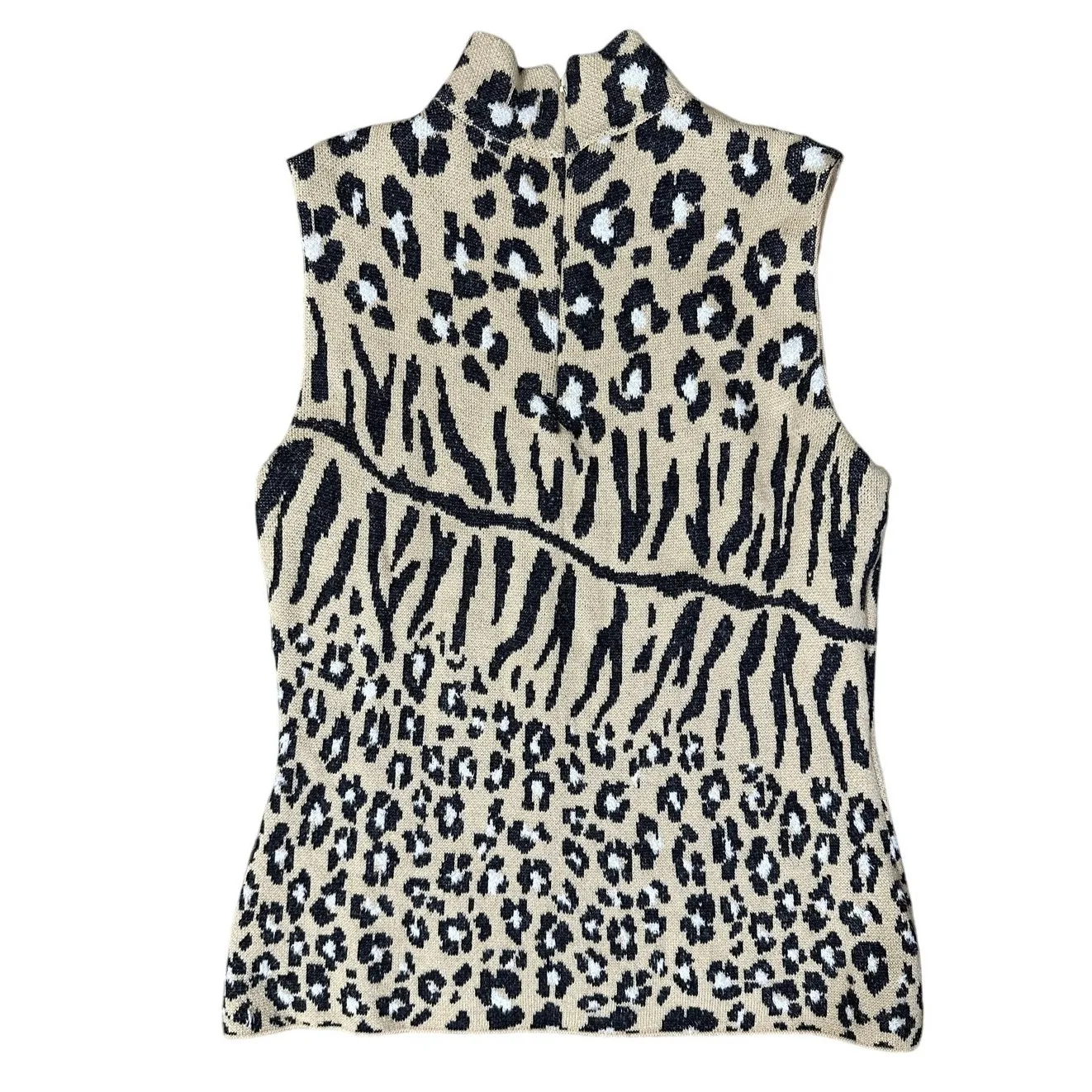 St. John Collection Vintage Animal Print Sweater Twinset - Image 7