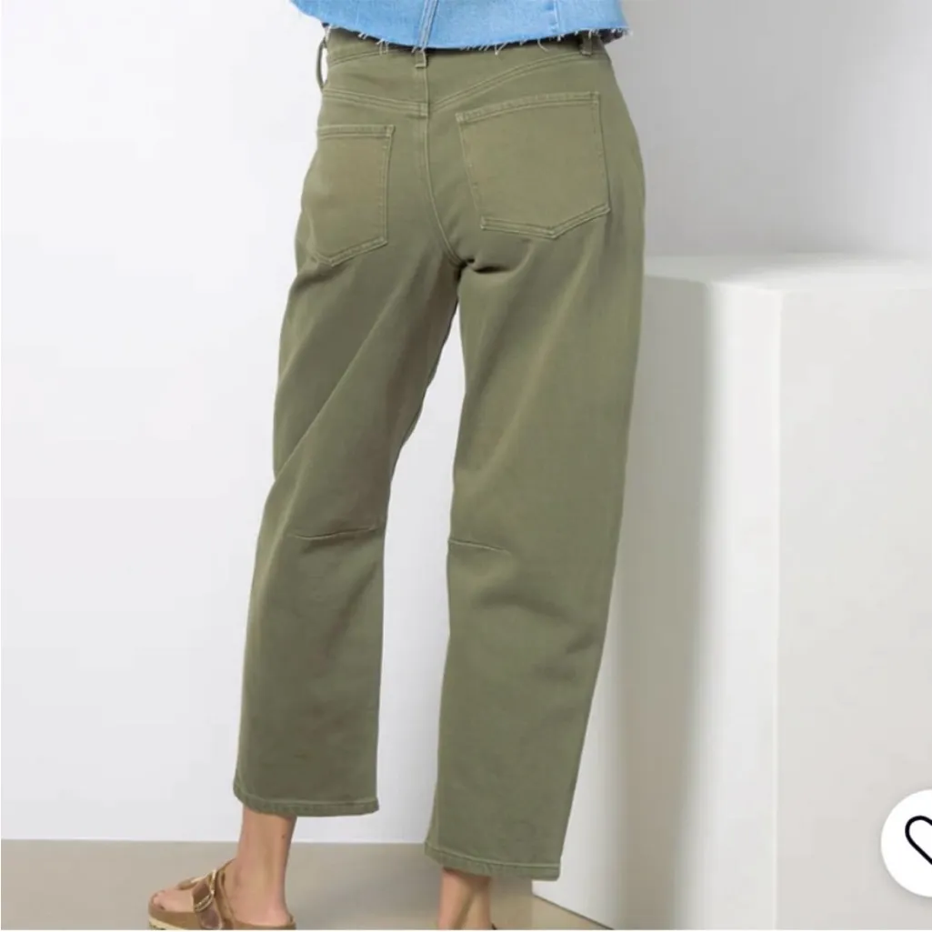 Like New EVEREVE Cora Pants Olive
Size 31 Retail $138.00 - Image 3