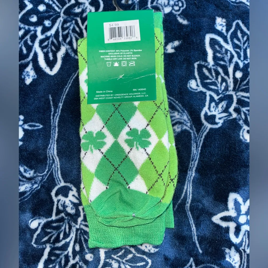 St. Patrick's Day Argyle Crew Socks with shamrock patterns, size 8-12 - Image 2