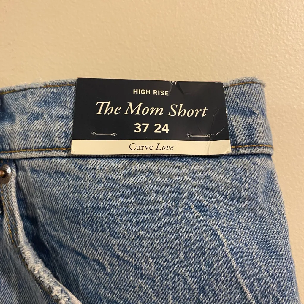 New NWT Abercrombie & Fitch High‎ Rise The Mom Short Curve Love 37 24 - Image 2