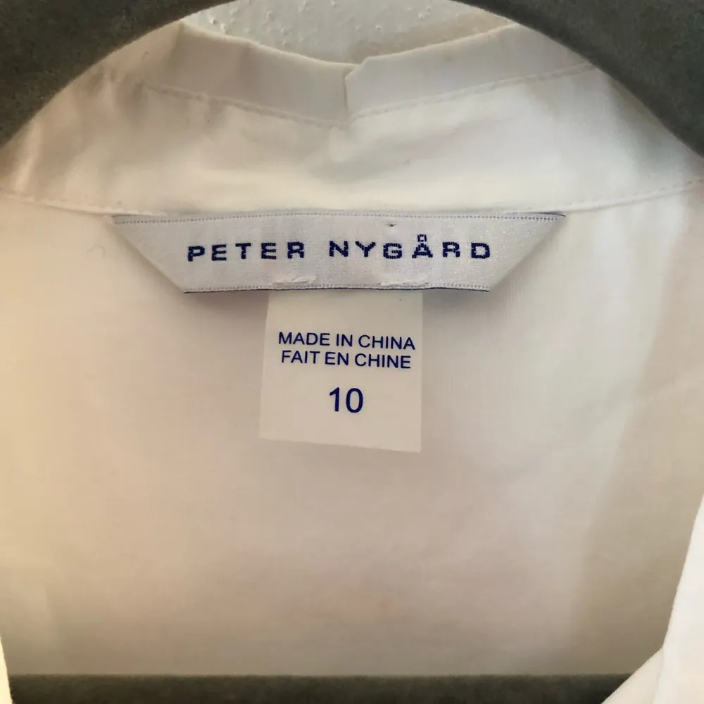 Peter Nygard Blouse White V Neck Twist Front Long Sleeve Sz 10 NWT Professional - Image 5