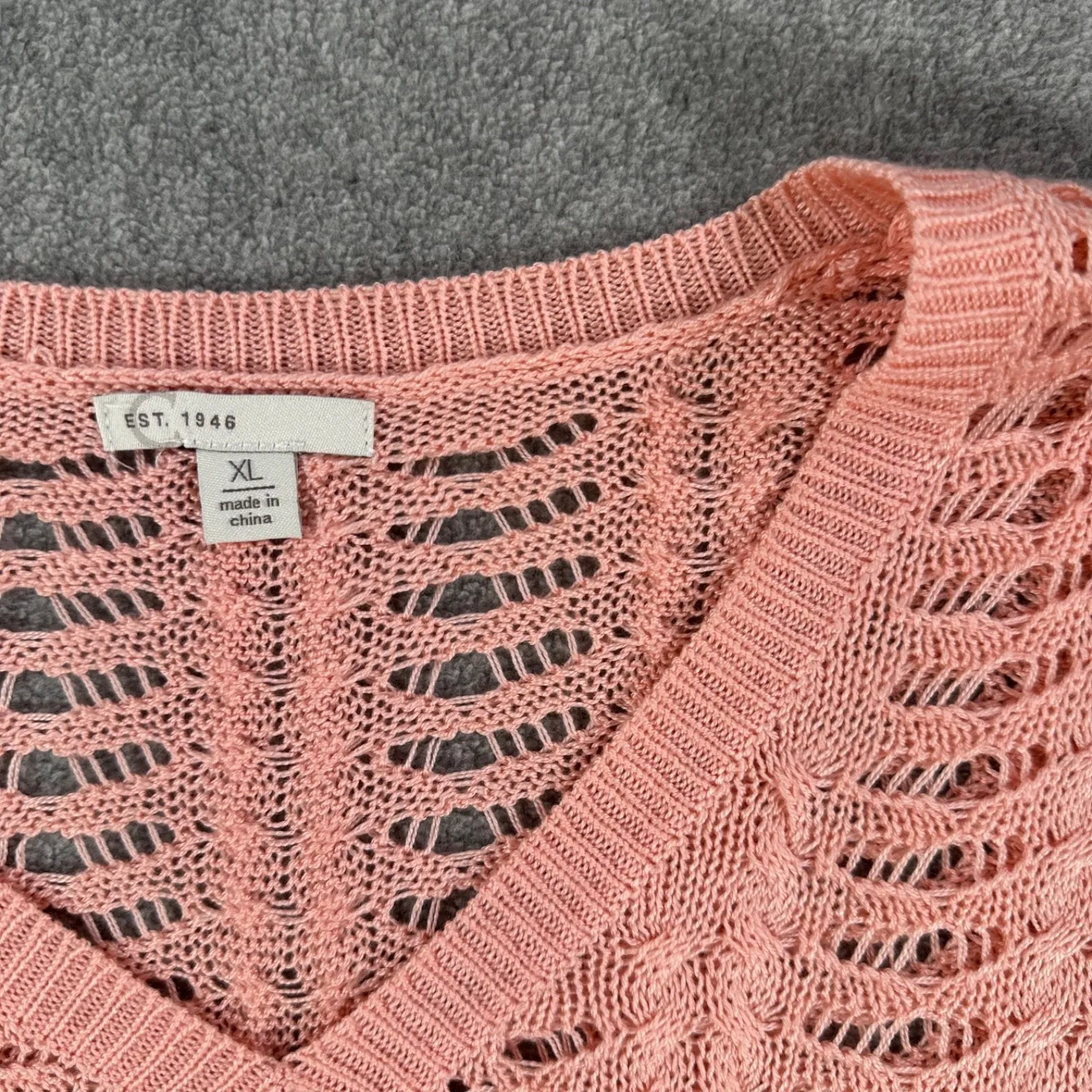Cato Est. 1946 Open Knit Crochet Sweater Women's XL Pink V-Neck Scallop Hem - Image 3