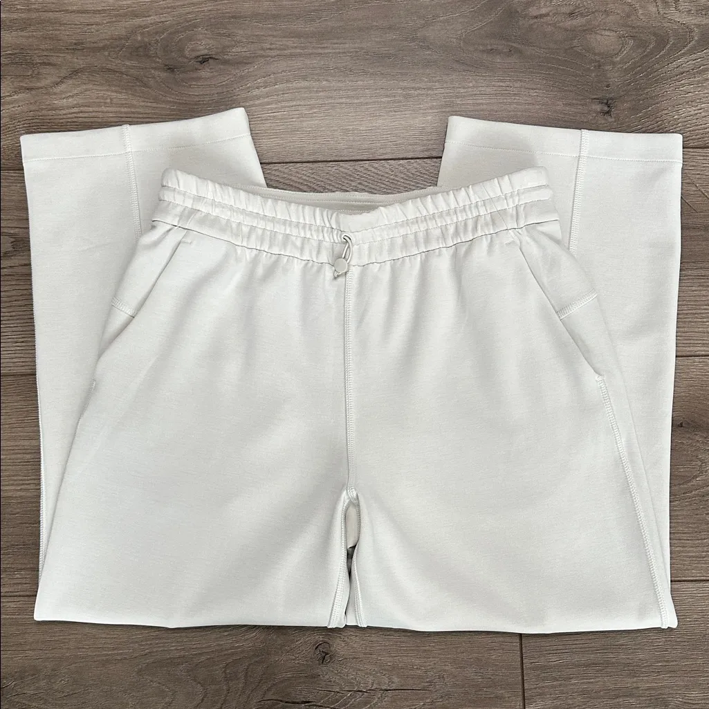 Lululemon Softstreme High-Rise Straight Leg Crop White Opal Size 6 - Image 7