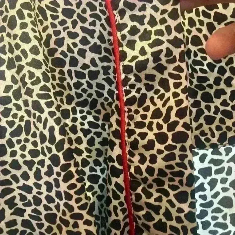 Animal Leopard Print Bath Robe Pink Trim size XL Black - Image 6