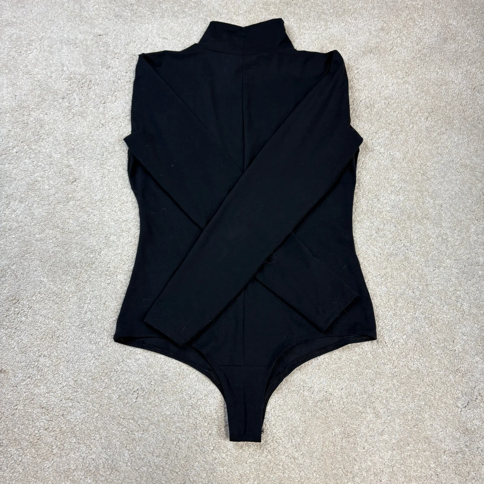 NWOT Spanx Smoothing Long Sleeve Layer Turtleneck Bodysuit Black Size M - Image 3
