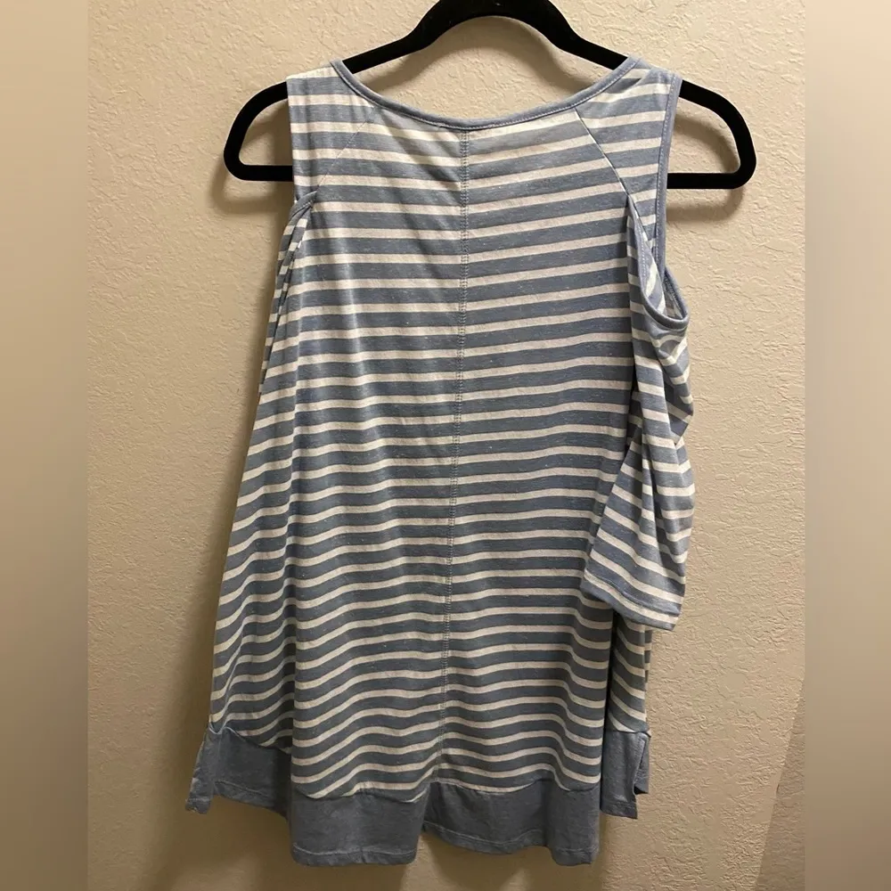 Umgee Cold Shoulder Striped Tunic. - Image 4